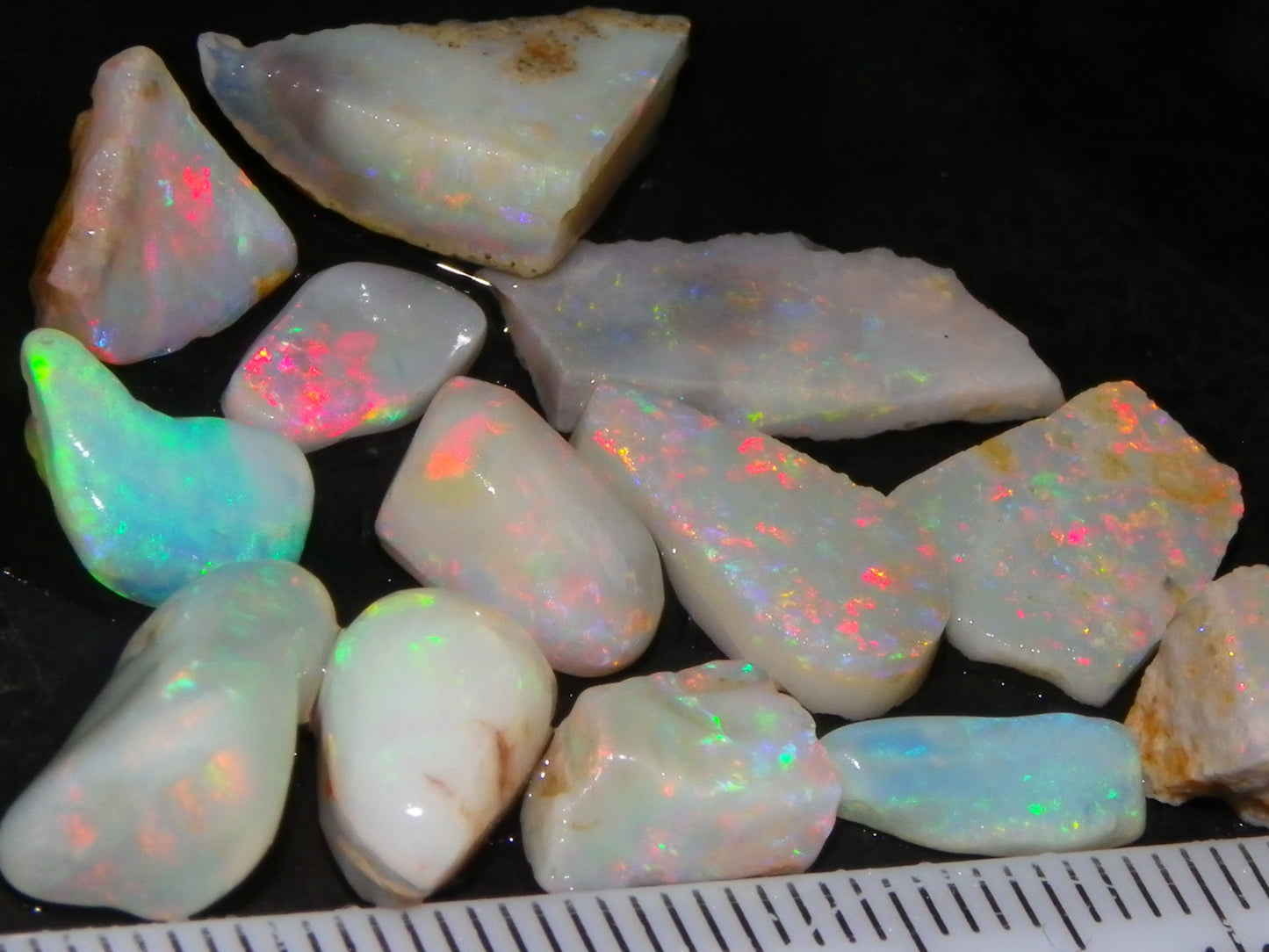 Nice Rubbed/Preshaped Small Opals 24.31cts Mintabie/Coober Pedy Australia