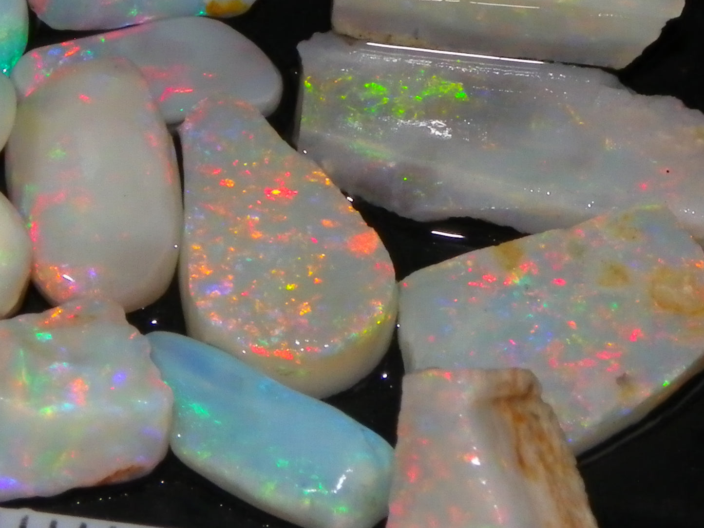 Nice Rubbed/Preshaped Small Opals 24.31cts Mintabie/Coober Pedy Australia