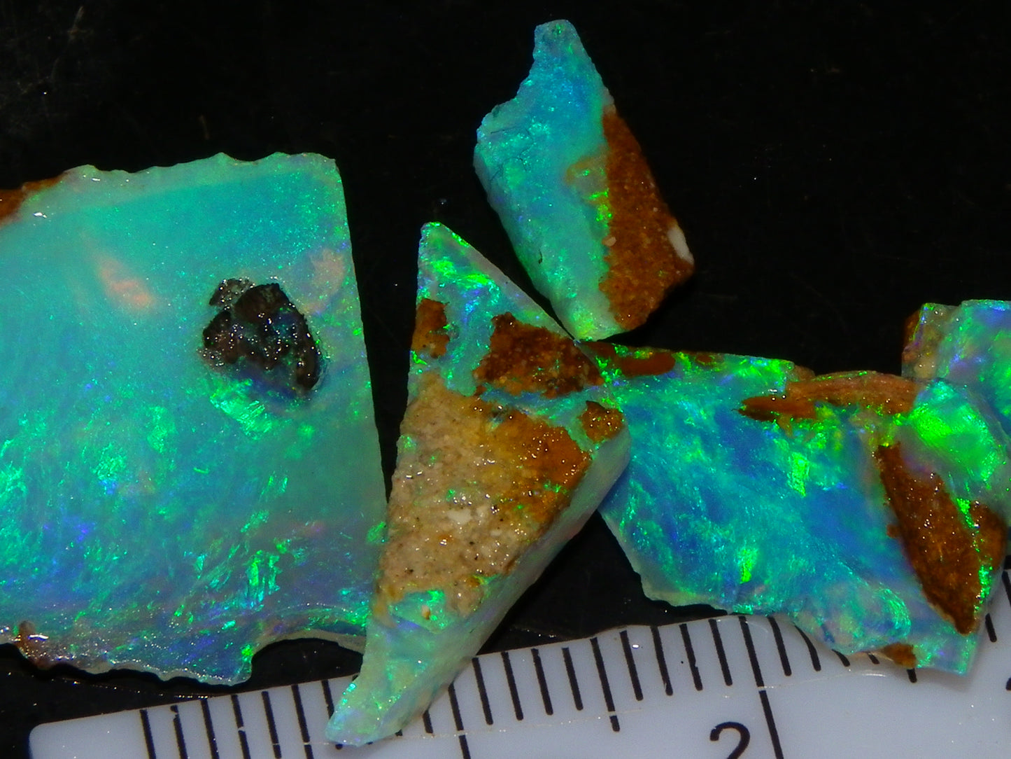 Nice Rough/Sliced Crystal Opal 15.08cts Koroit Queensland Australia Blue/Greens