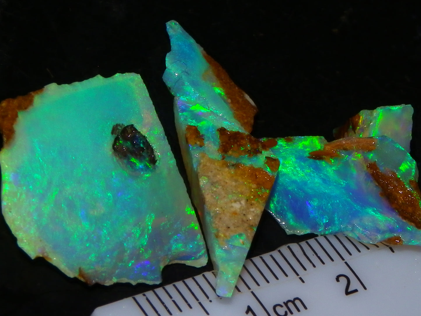 Nice Rough/Sliced Crystal Opal 15.08cts Koroit Queensland Australia Blue/Greens