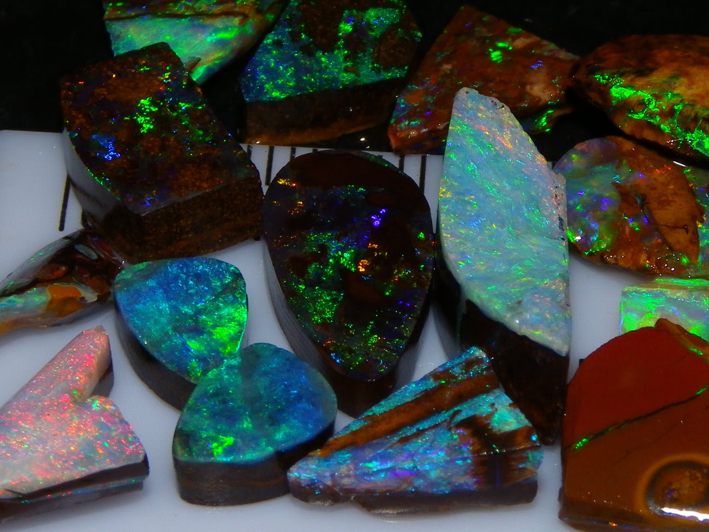 Nice Quality Boulder Opal Rubs/Preforms 33cts Queensland Australia Multicolours
