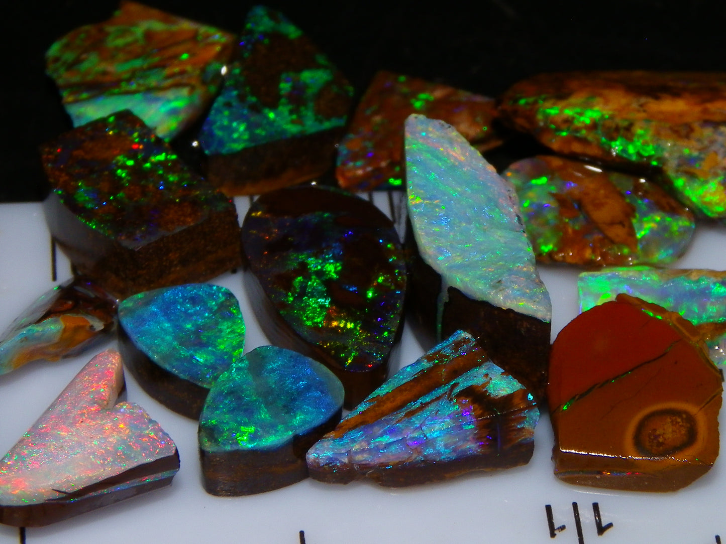 Nice Quality Boulder Opal Rubs/Preforms 33cts Queensland Australia Multicolours