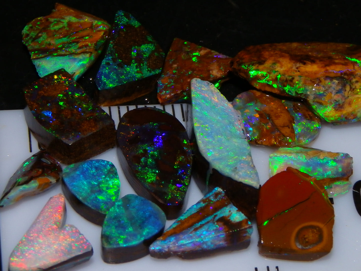 Nice Quality Boulder Opal Rubs/Preforms 33cts Queensland Australia Multicolours