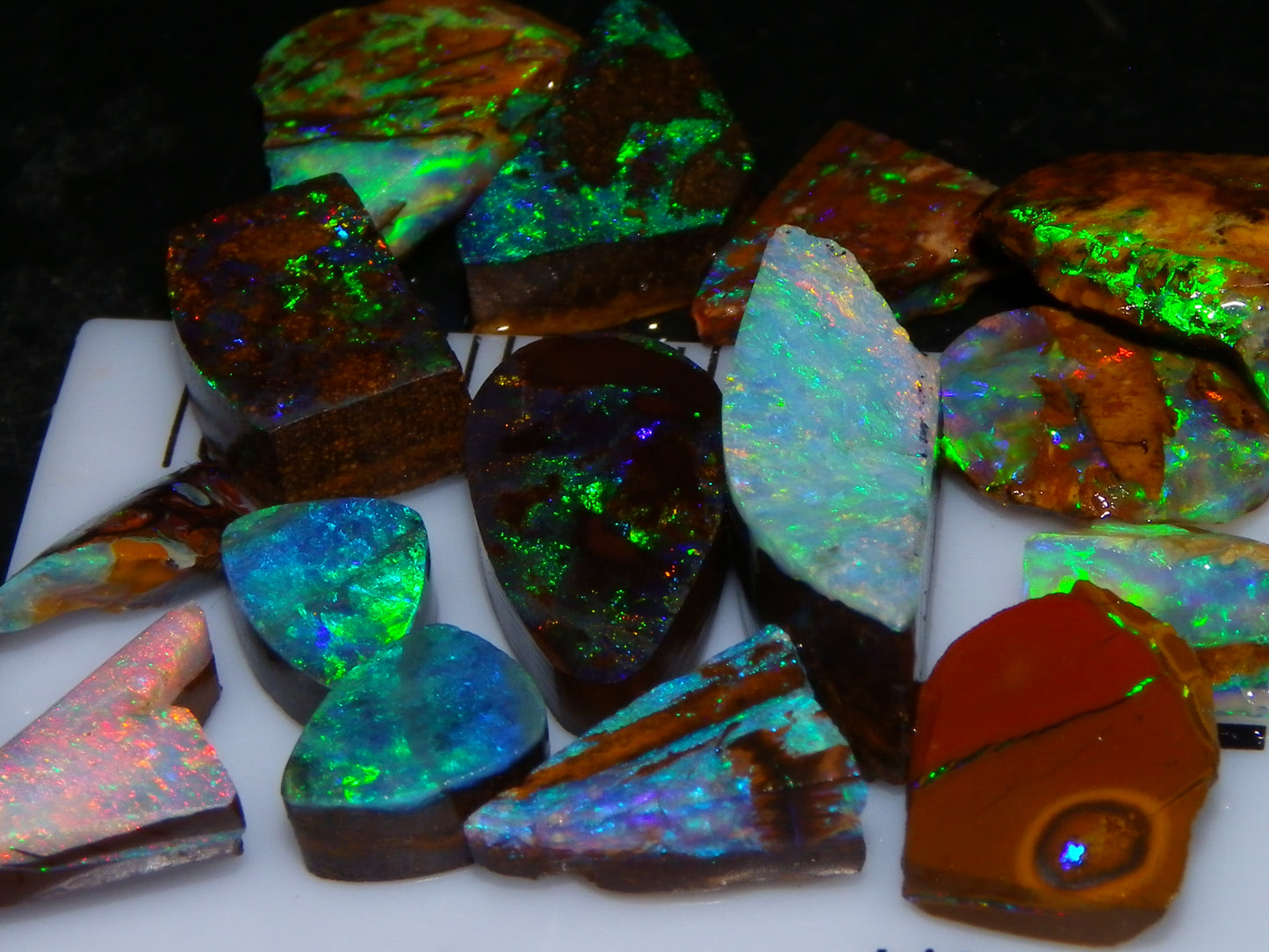 Nice Quality Boulder Opal Rubs/Preforms 33cts Queensland Australia Multicolours