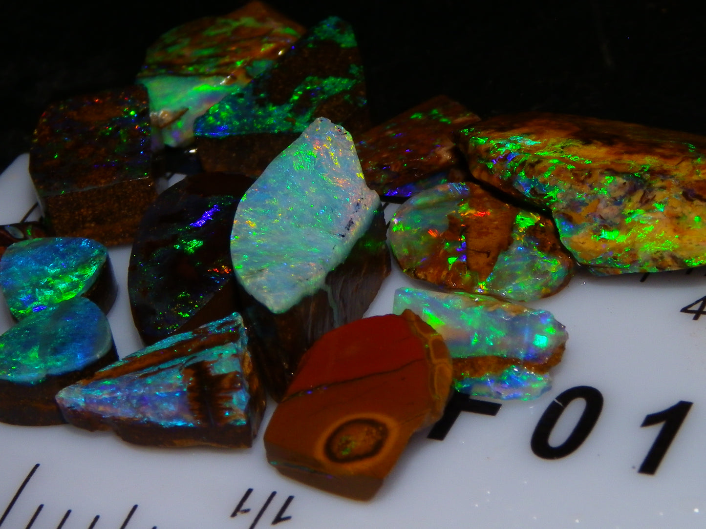 Nice Quality Boulder Opal Rubs/Preforms 33cts Queensland Australia Multicolours