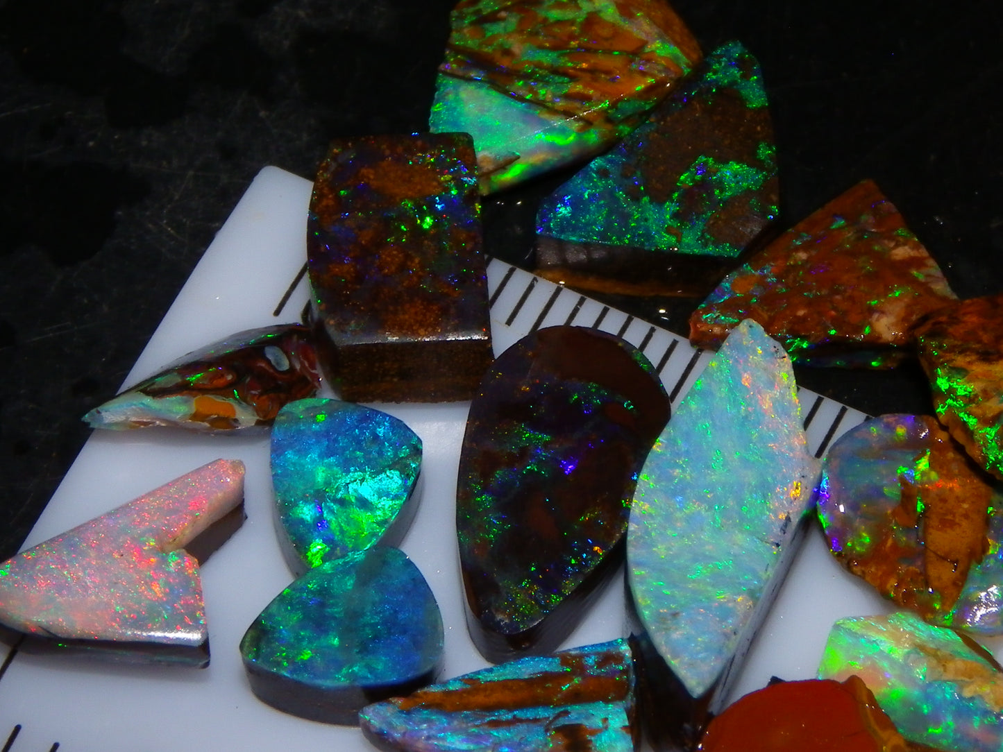 Nice Quality Boulder Opal Rubs/Preforms 33cts Queensland Australia Multicolours