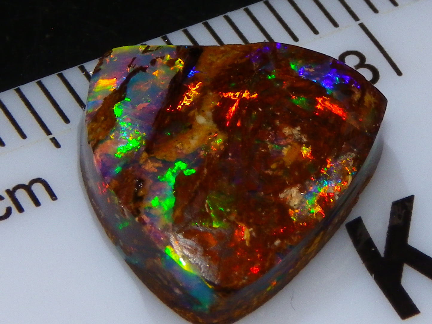 Very Nice Koroit Fossil/Crystal Opal Cab/Preform 4,04cts Bright Orange/Green Fires rare stone
