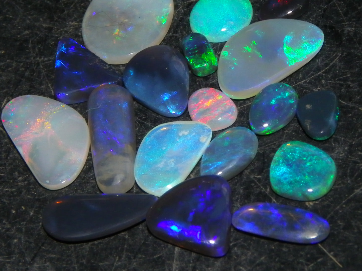 Nice Cut/Polished Lightning Ridge Opals 6.7cts Small Freeforms/Crystal/Seam Fires
