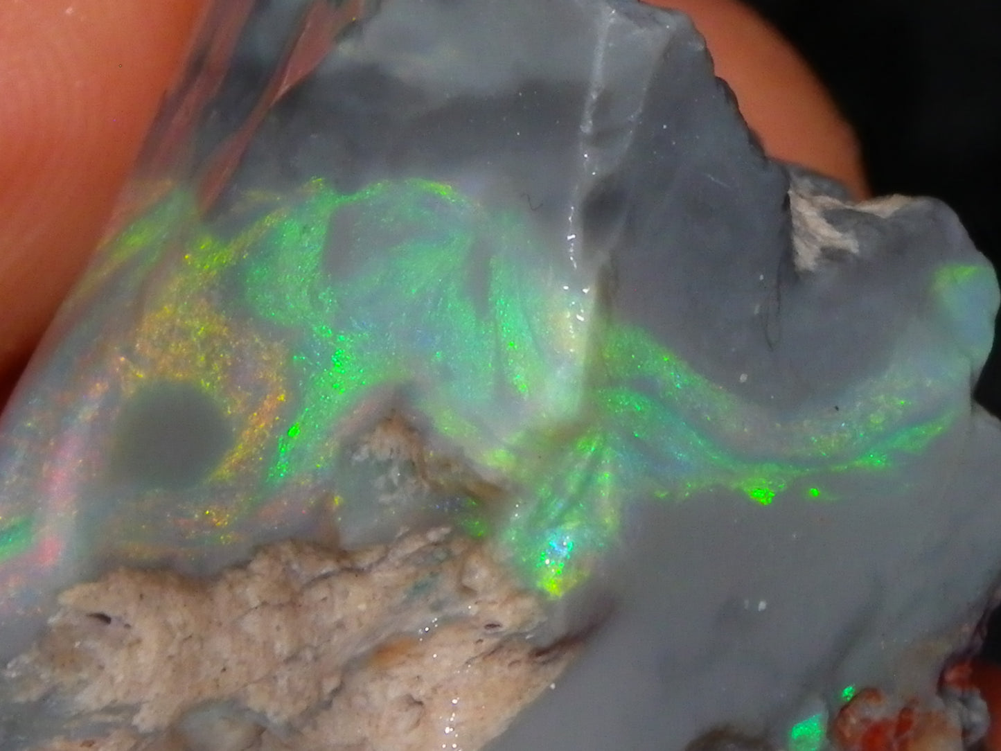 Huge 173.14cts Lightning Ridge Rough Seam Opal Grey Base Multicolour Fires/Bars