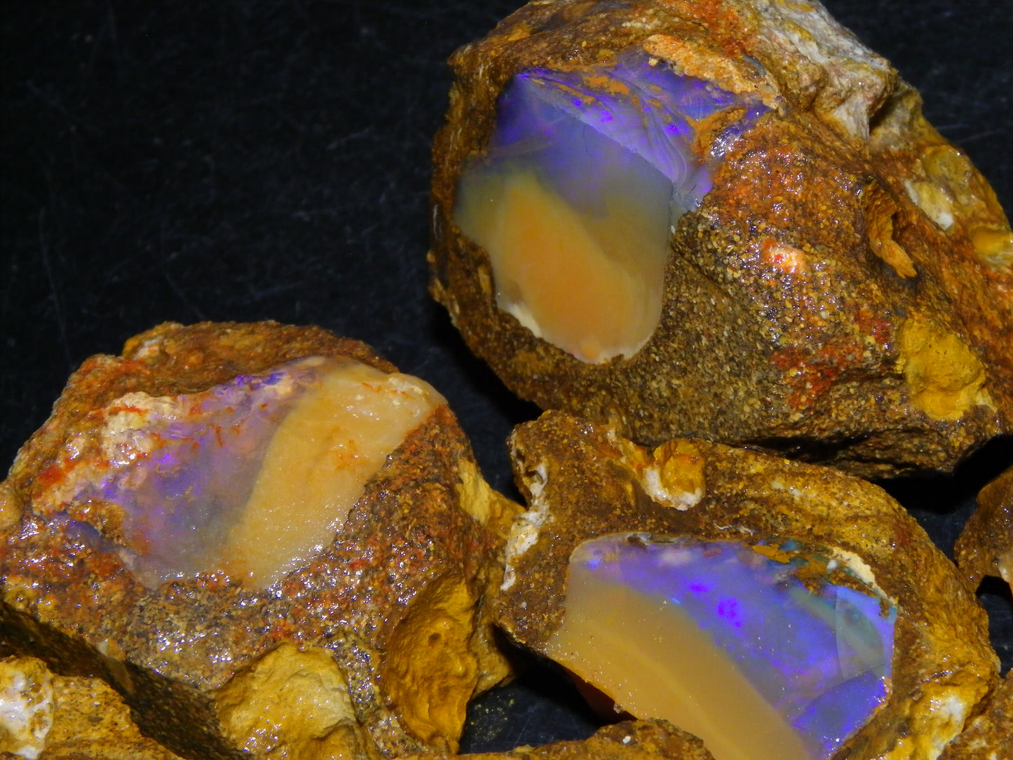 Nice Opalton Pipe Opal Sliced set/Parcel 962cts Blue/Purple/Greens Crystal Opal