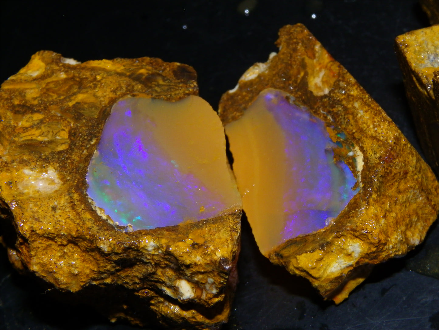 Nice Opalton Pipe Opal Sliced set/Parcel 962cts Blue/Purple/Greens Crystal Opal