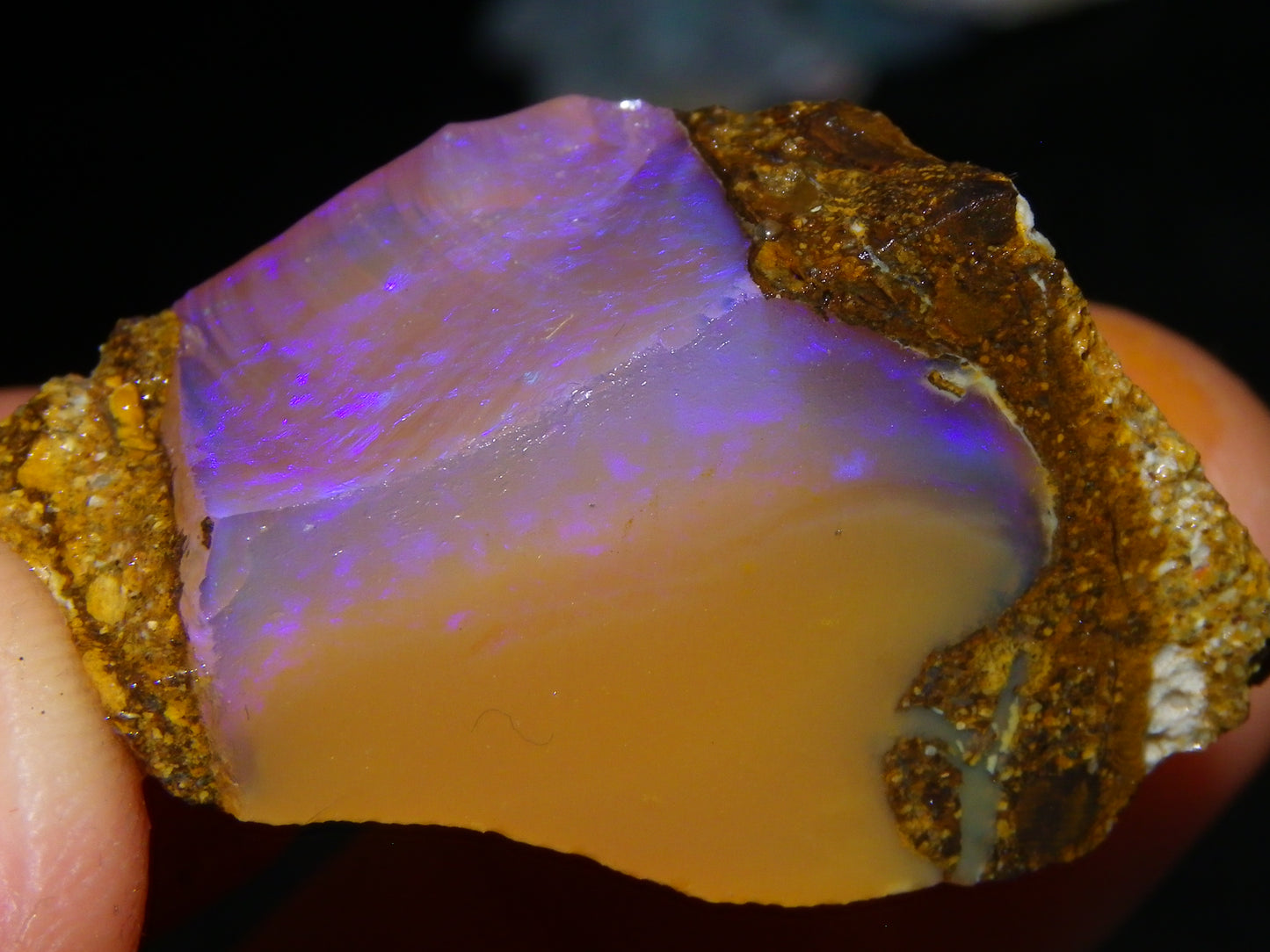 Nice Opalton Pipe Opal Sliced set/Parcel 962cts Blue/Purple/Greens Crystal Opal