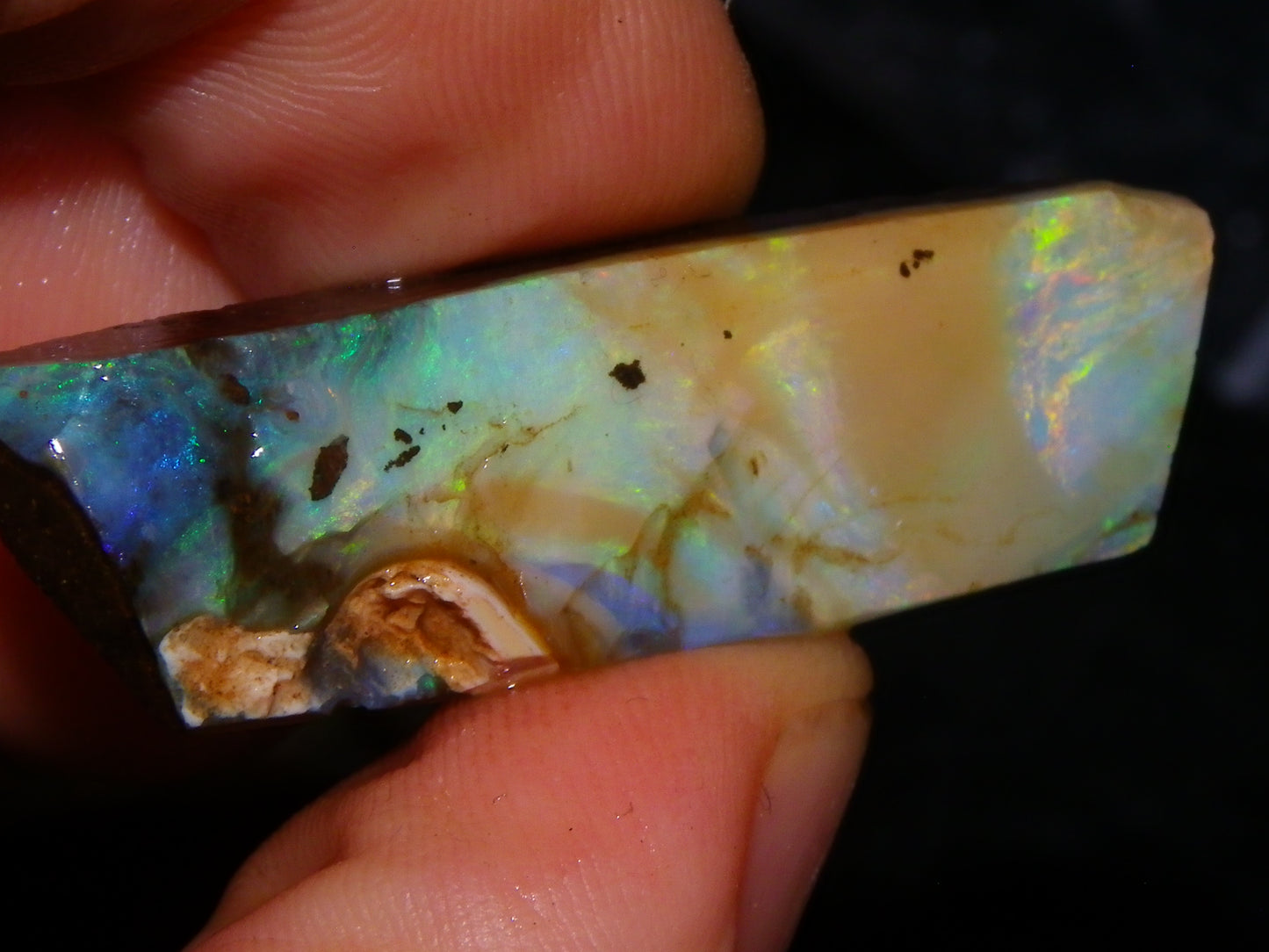 5 Nice Rubbed Boulder Opals 196cts Queensland Australia Patterns/Fires