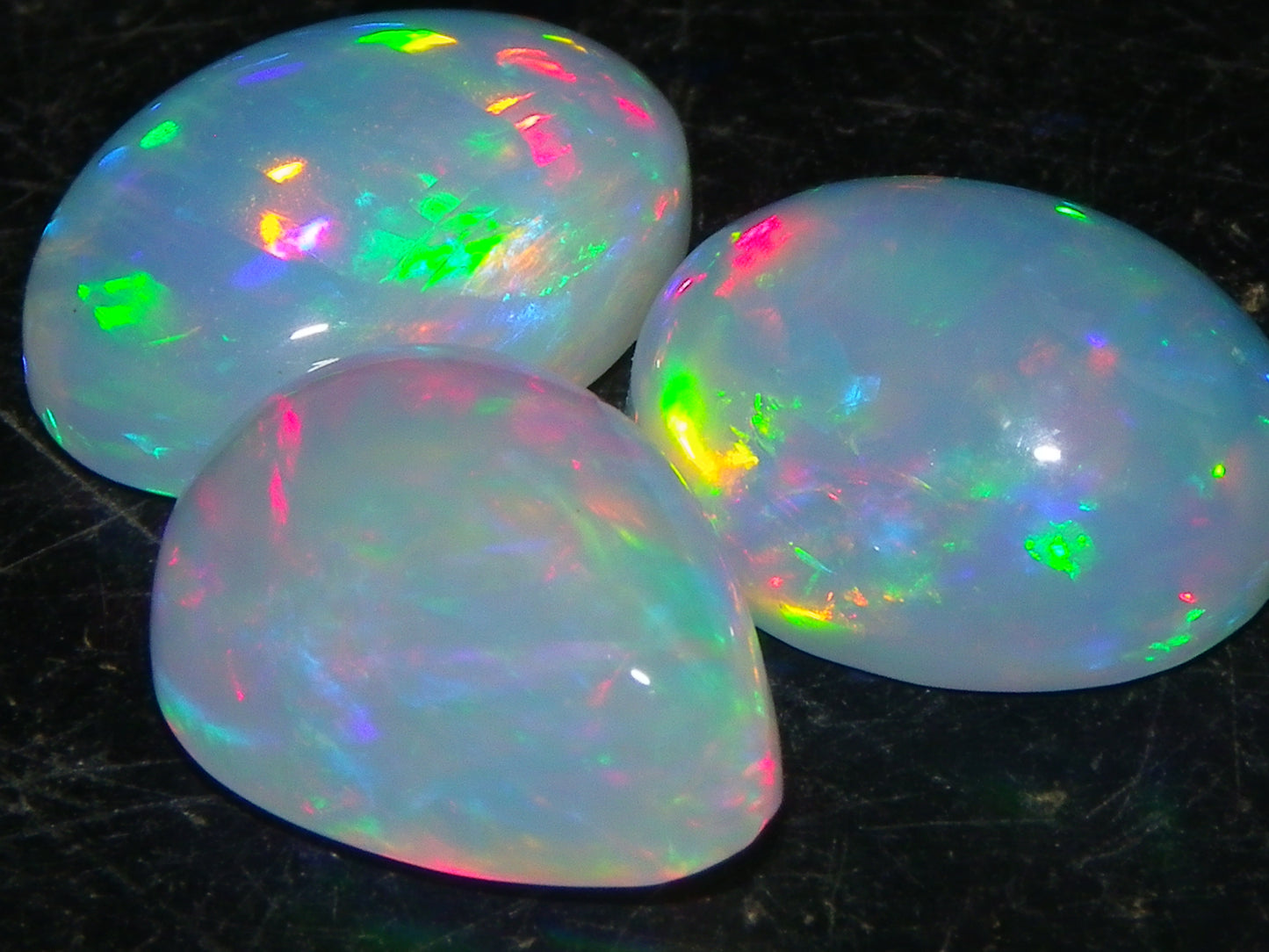 3 Nice Quality Cut/Polished Welo Crystal Opals 10.11cts Multicolour Fires Ethiopia