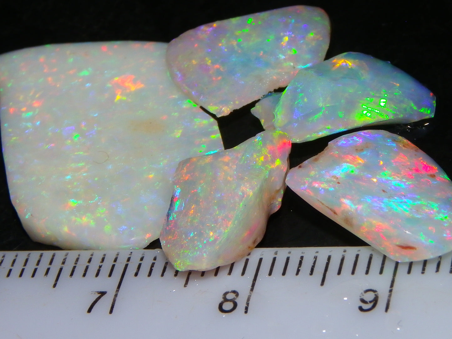 Nice Quality Rough/Rubbed Coober Pedy Opal Parcel 17.54cts Multicolour Fires Australia