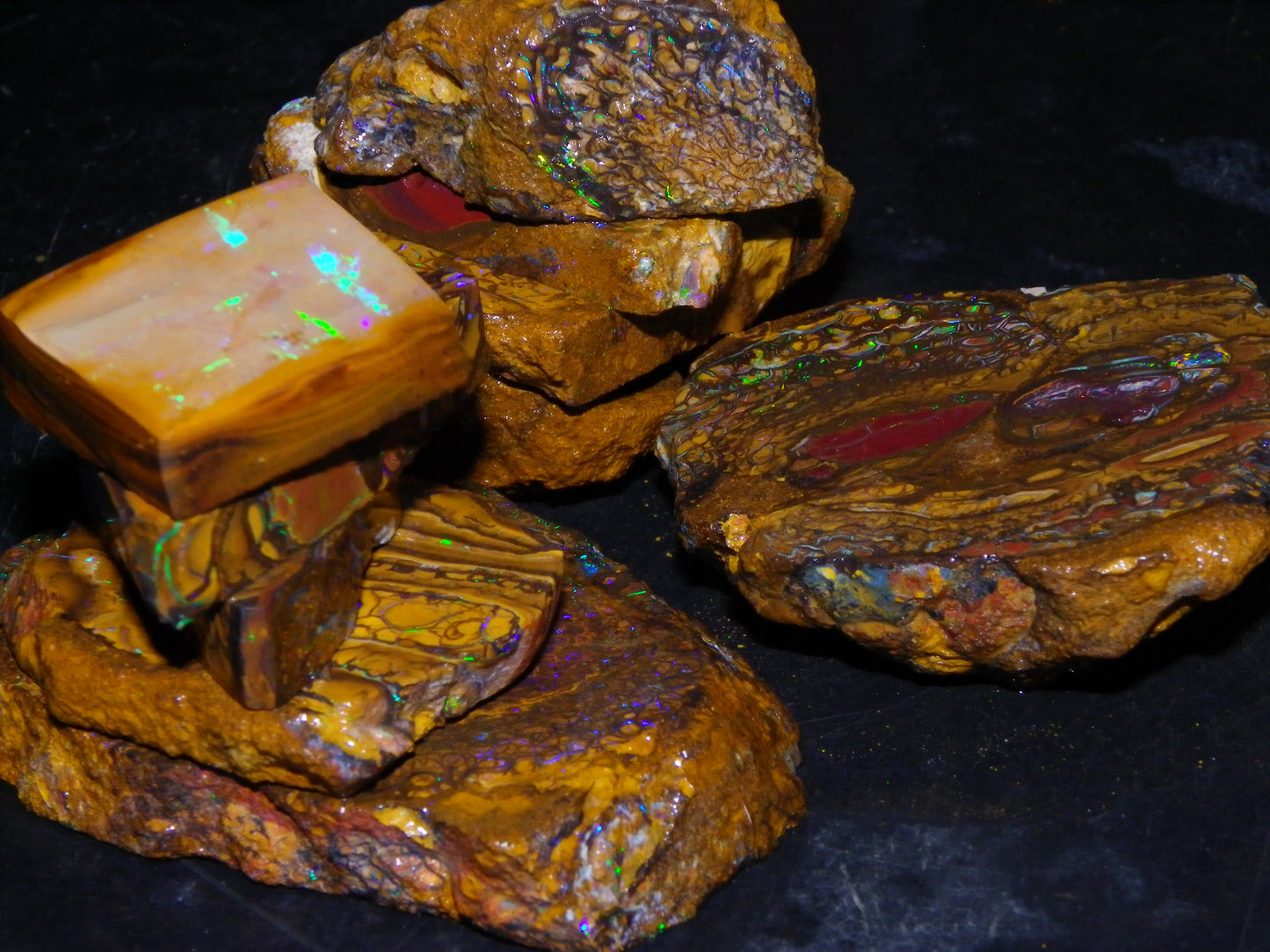 Nice Rough/Sliced Koroit Opal Parcel 906cts Queensland Australia Nuts/Pattern/Fires