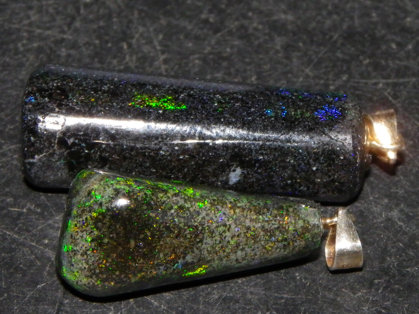 2 Nice Cut/Polished/Treated Andamooka Matrix Opals 31.7cts Silver 925 Pendants Blue/Green Fires