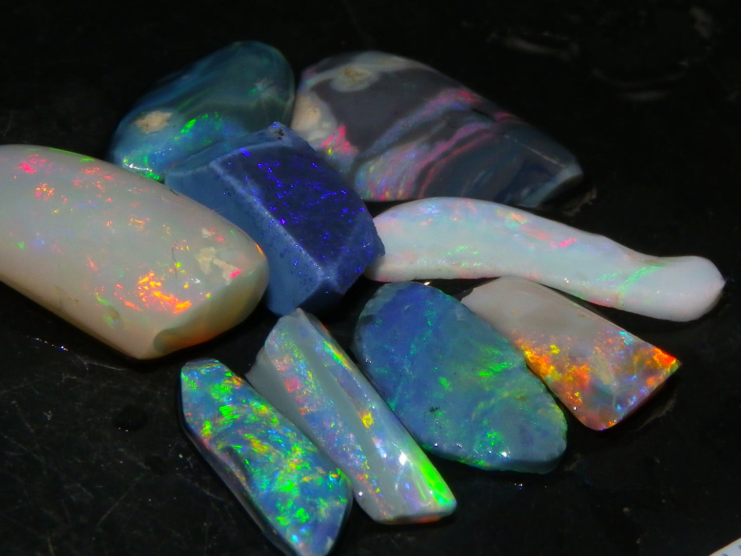 Nice Rubbed Gem Lightning Ridge Opal Parcel 15.24cts Multicolour MIxed Base Black/Grey/Light