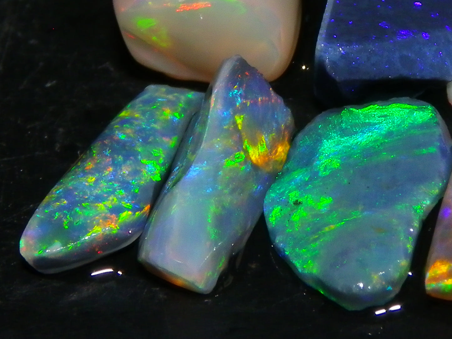 Nice Rubbed Gem Lightning Ridge Opal Parcel 15.24cts Multicolour MIxed Base Black/Grey/Light