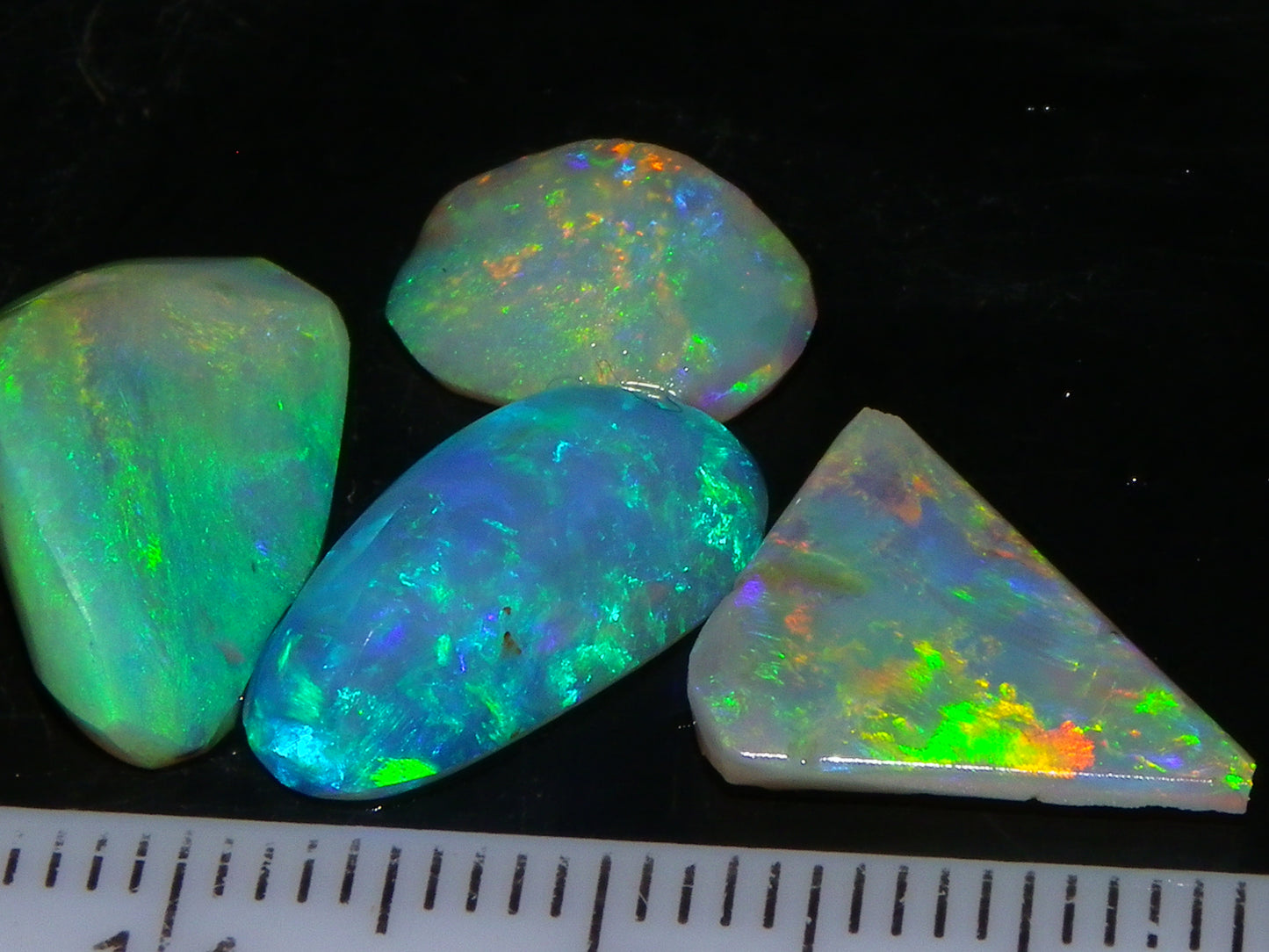 4 Gem Crystal Opal Rubs 12.45cts Lightning Ridge Australia Fires/Multicolours