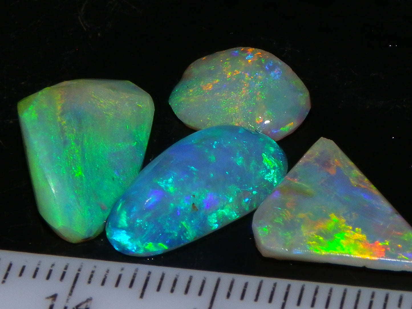 4 Gem Crystal Opal Rubs 12.45cts Lightning Ridge Australia Fires/Multicolours