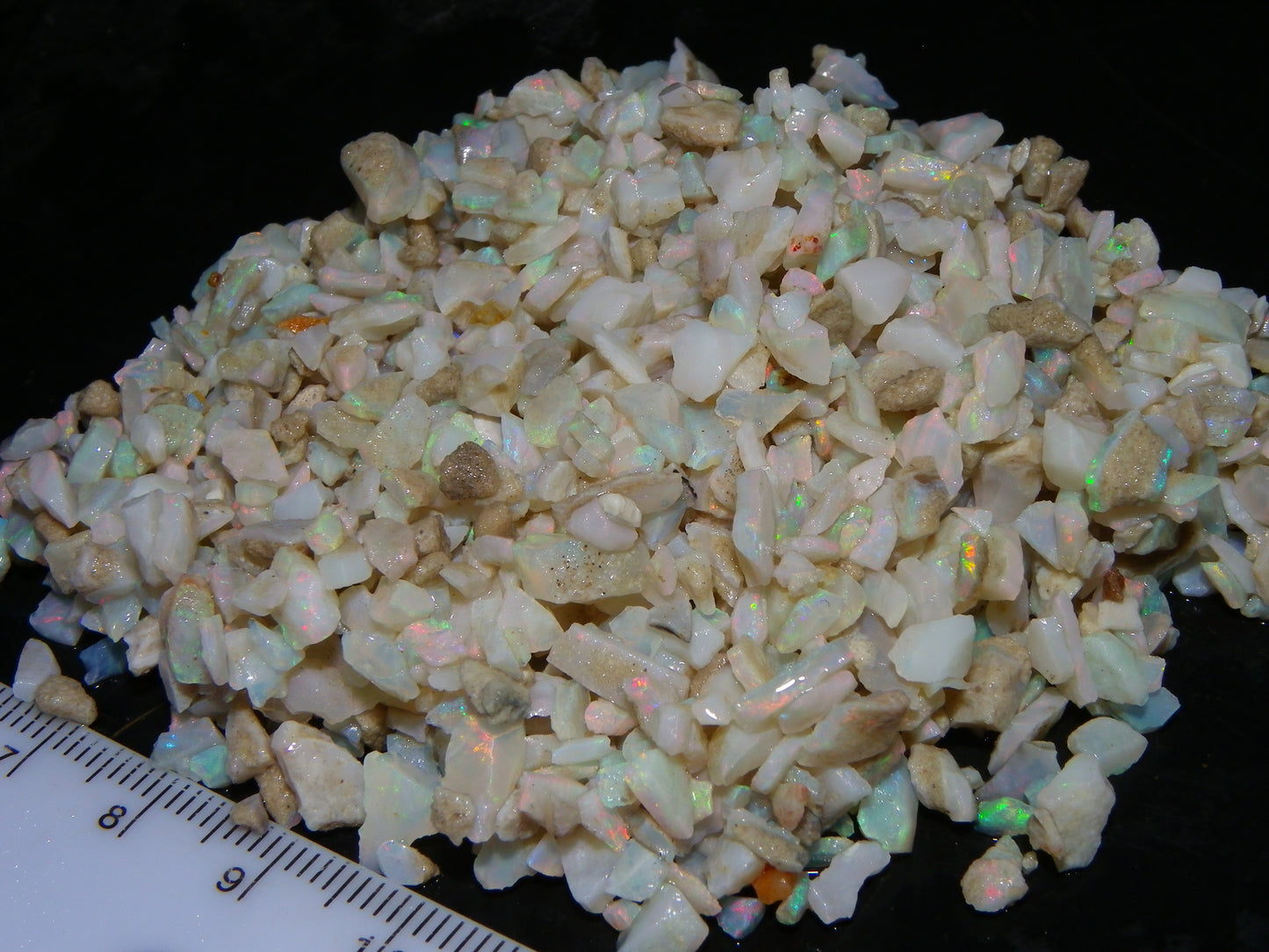 Nice Mintabie Opal Chips/Rough Parcel 384cts P+C Light/Milky/Crystal Seam Material (N)