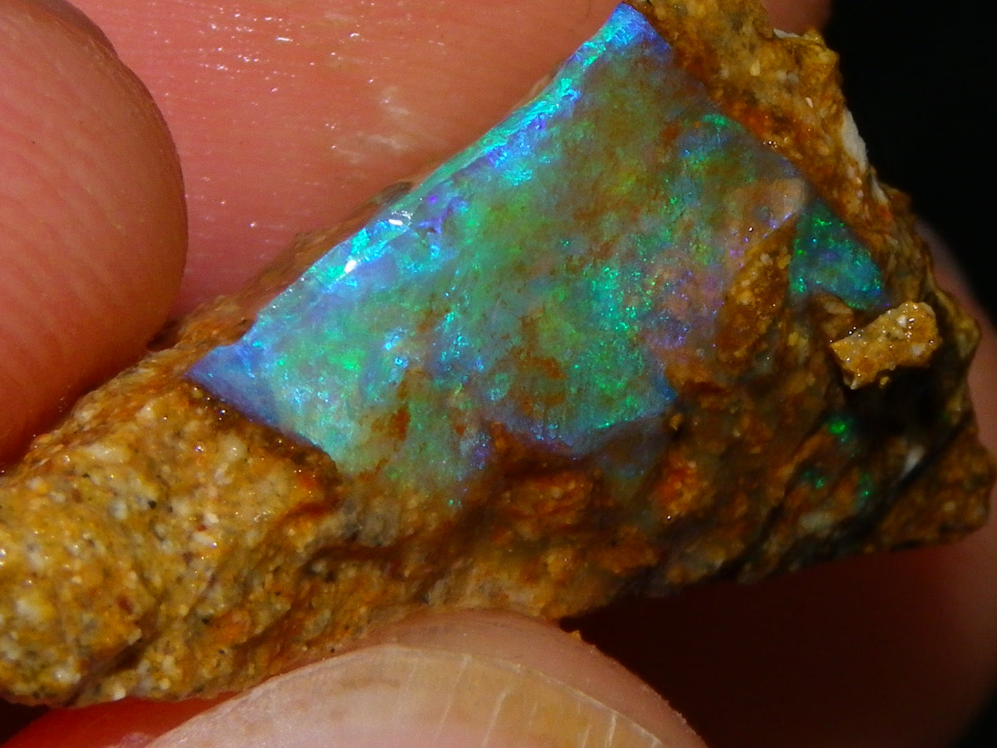 Nice Rough Pipe/Crystal Opal Parcel 163.5cts Blue/Green/Purple Fires Australia
