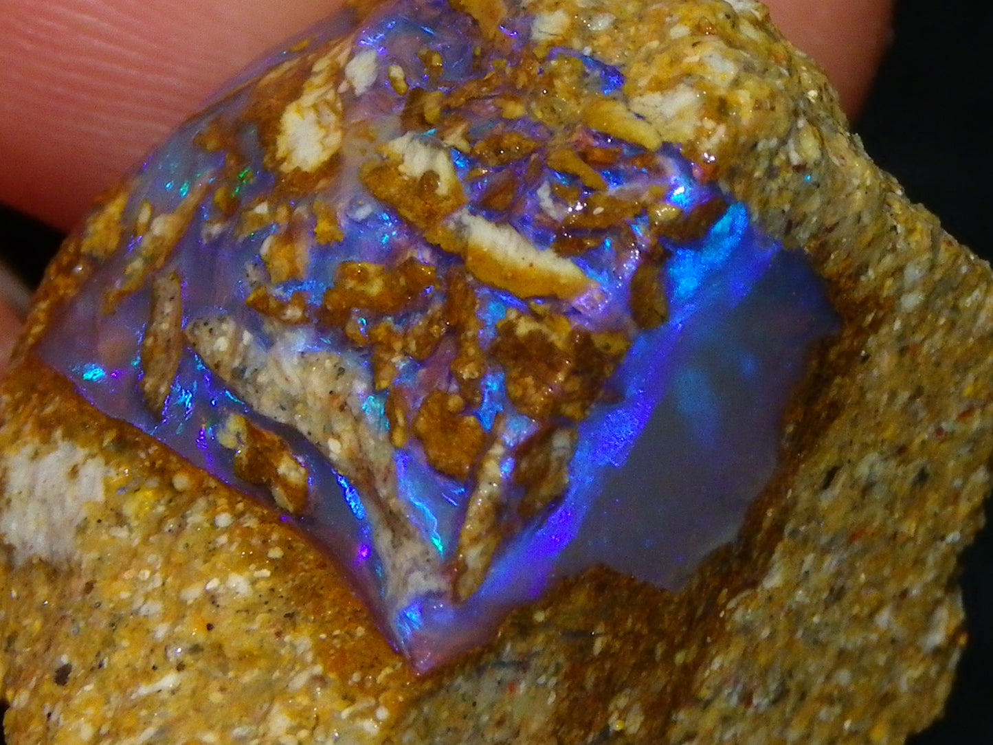 Nice Rough Pipe/Crystal Opal Parcel 163.5cts Blue/Green/Purple Fires Australia