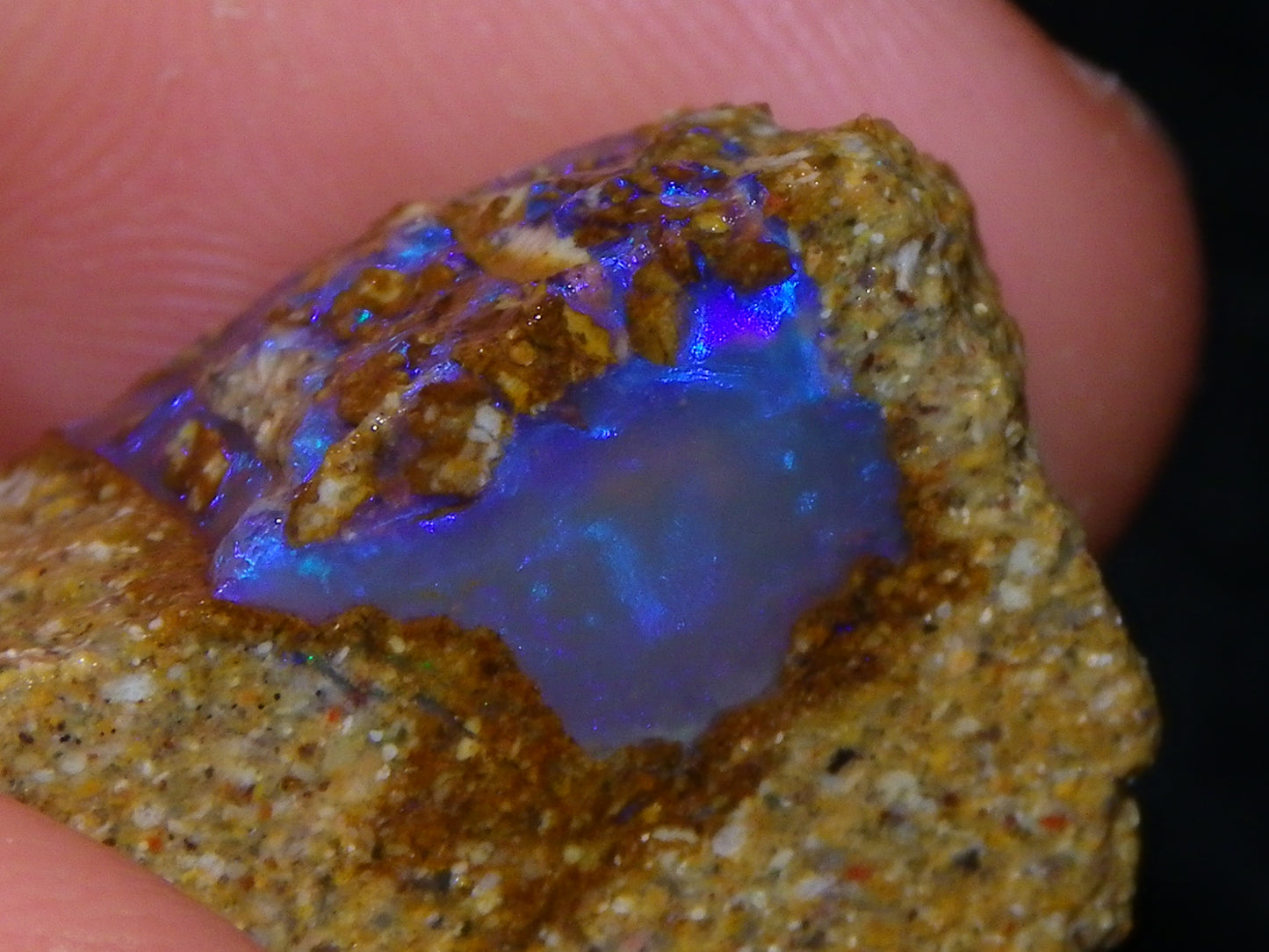 Nice Rough Pipe/Crystal Opal Parcel 163.5cts Blue/Green/Purple Fires Australia