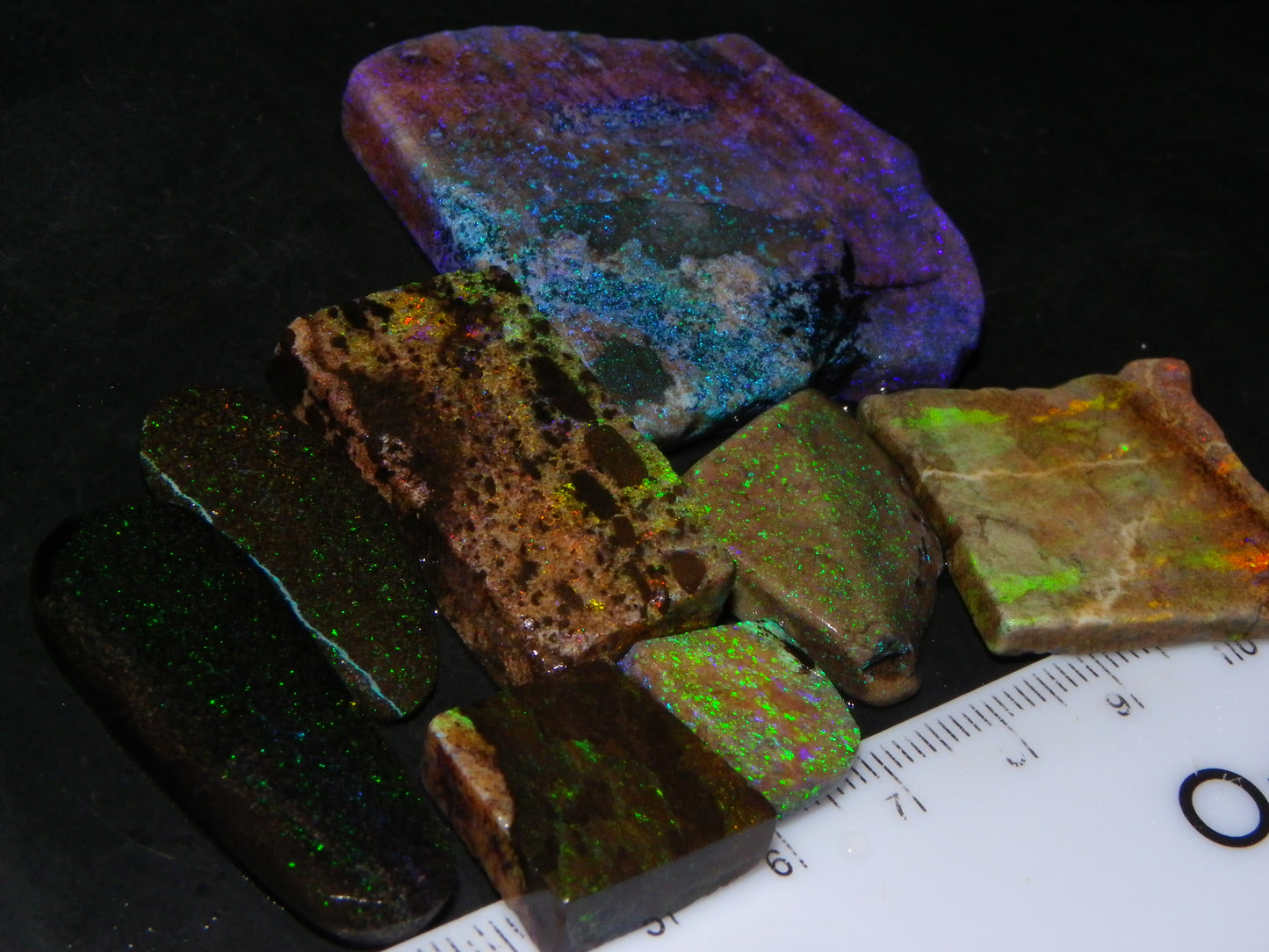 Nice Rough/Sliced/Treated Andamooka Matrix Opal 186cts Green/Blue/Oranges :)