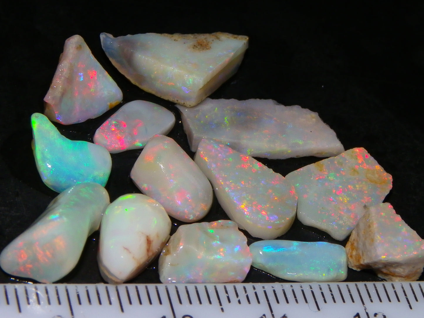 Nice Rubbed/Preshaped Small Opals 24.31cts Mintabie/Coober Pedy Australia :)