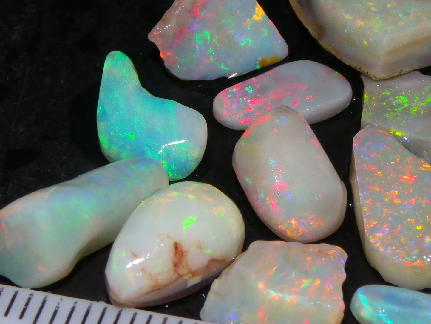 Nice Rubbed/Preshaped Small Opals 24.31cts Mintabie/Coober Pedy Australia :)