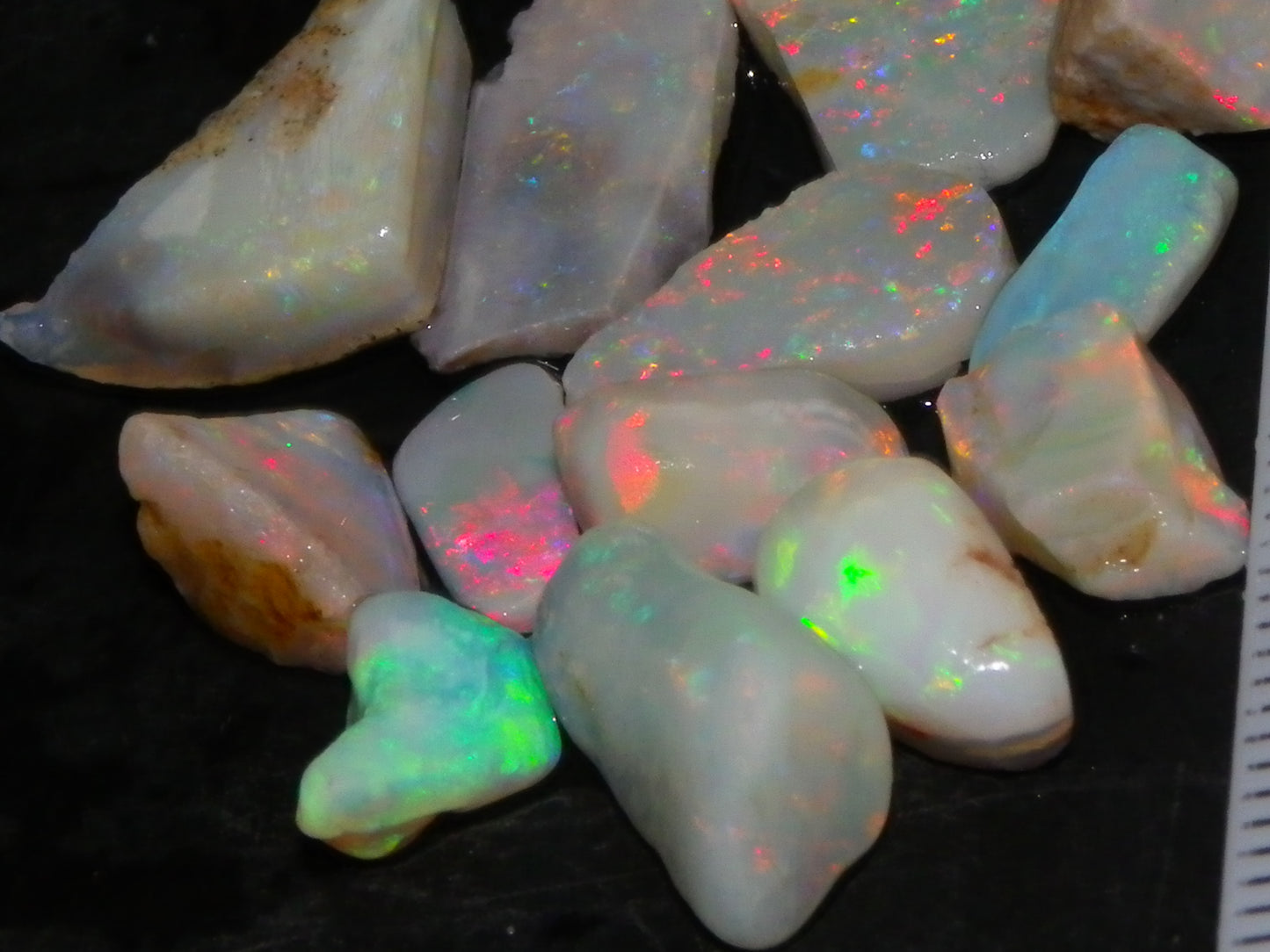 Nice Rubbed/Preshaped Small Opals 24.31cts Mintabie/Coober Pedy Australia :)