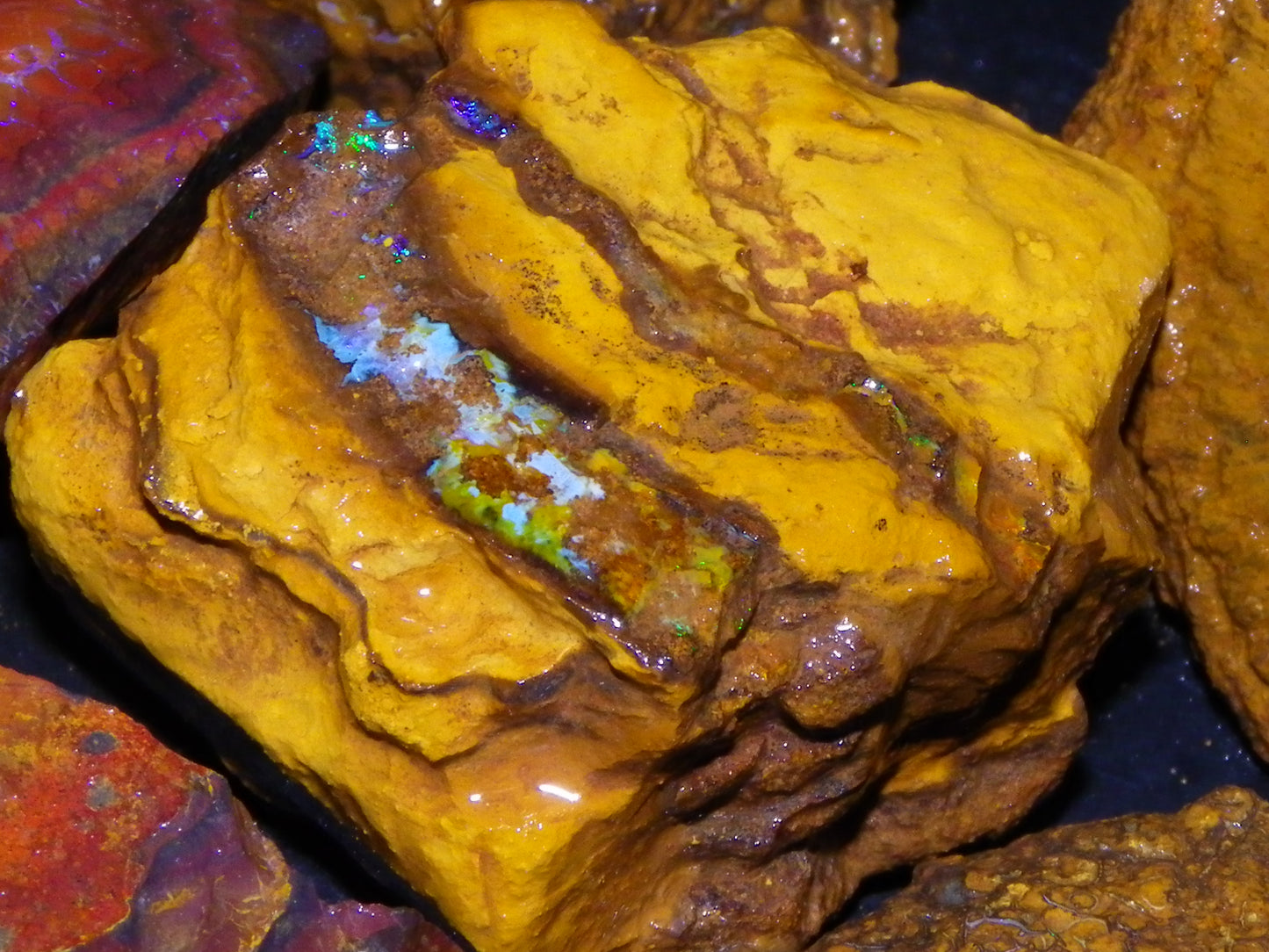 Nice Rough Koroit Opal Parcel 1685cts Queensland Au Patterns Some Fires :)