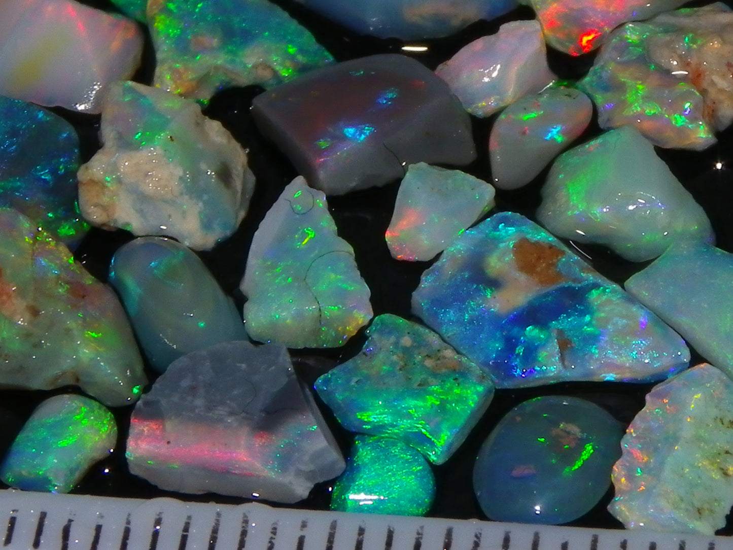 Nice Bright Lightning Ridge Opal Small Rubs/Chips/Rough Parcel 23.6cts Fires Australia