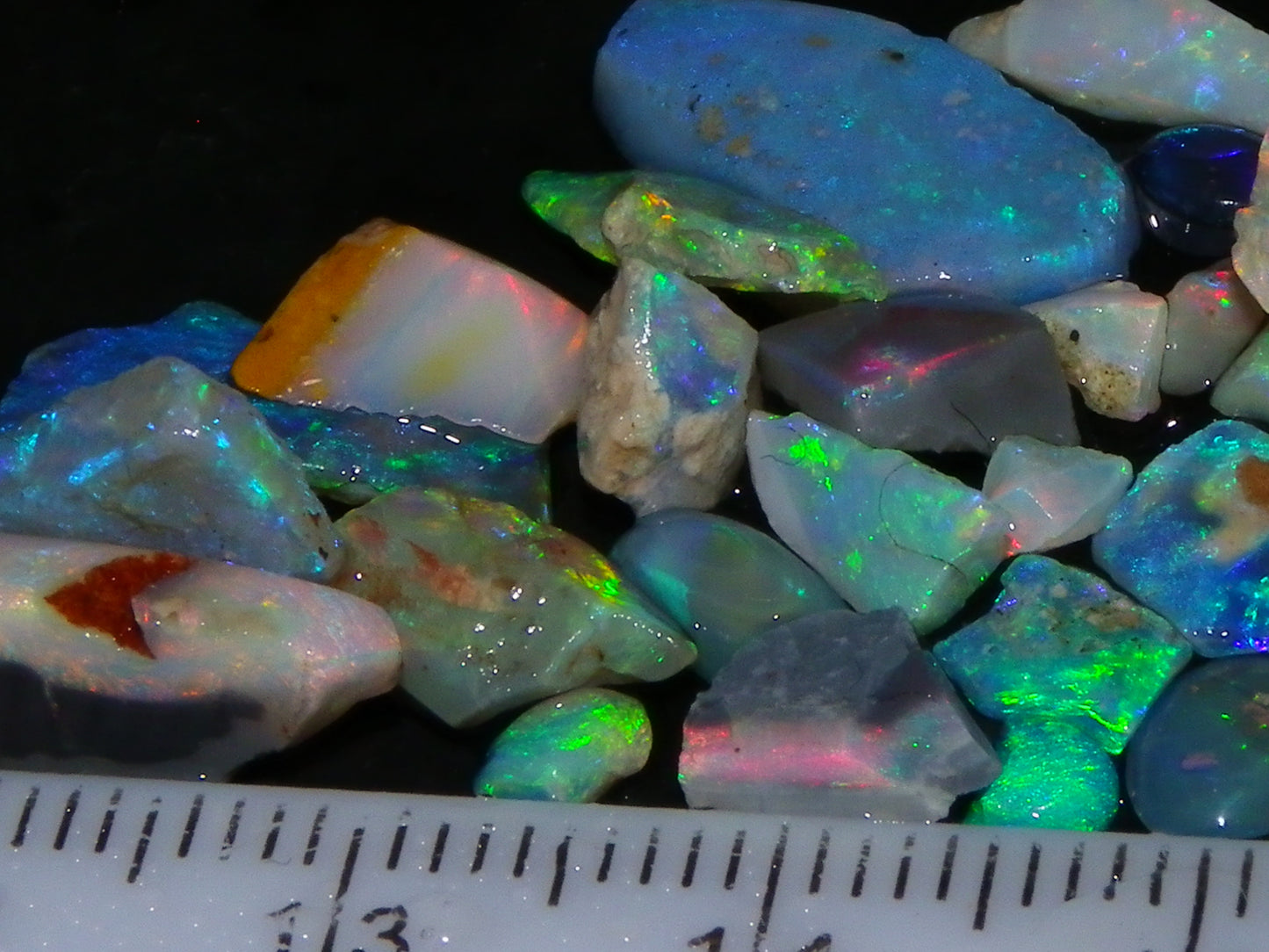 Nice Bright Lightning Ridge Opal Small Rubs/Chips/Rough Parcel 23.6cts Fires Australia