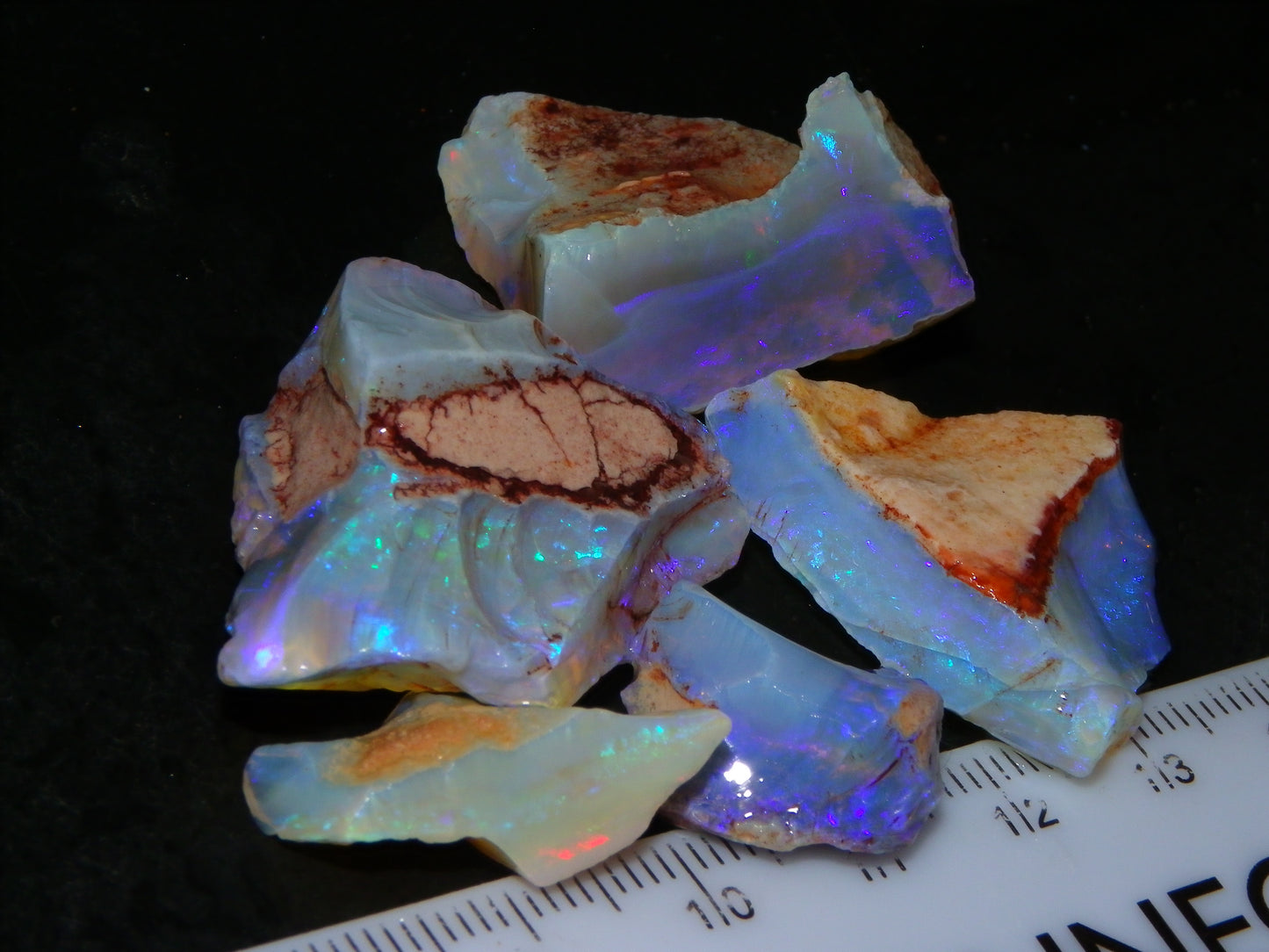 Nice Coober Pedy Crystal Opals Parcel 126.5cts Blue/Purple Fires Australia