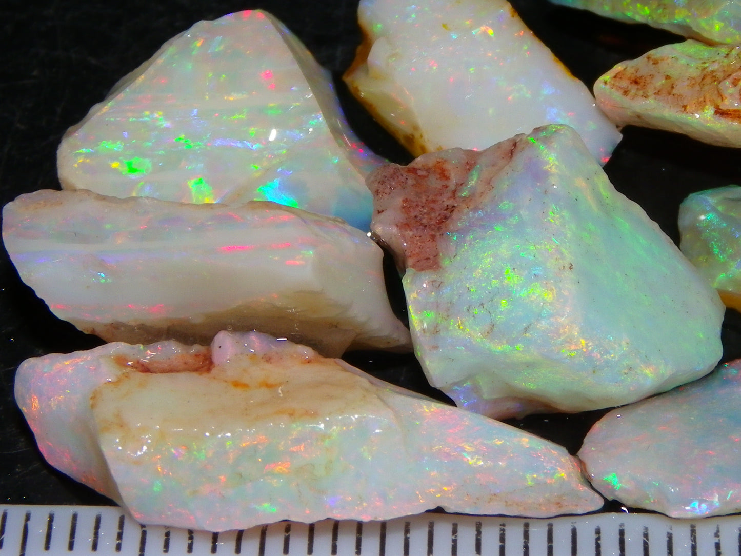 Nice Quality Coober Pedy Opal Rough Parcel 49.4cts Australia Multicolour Fires