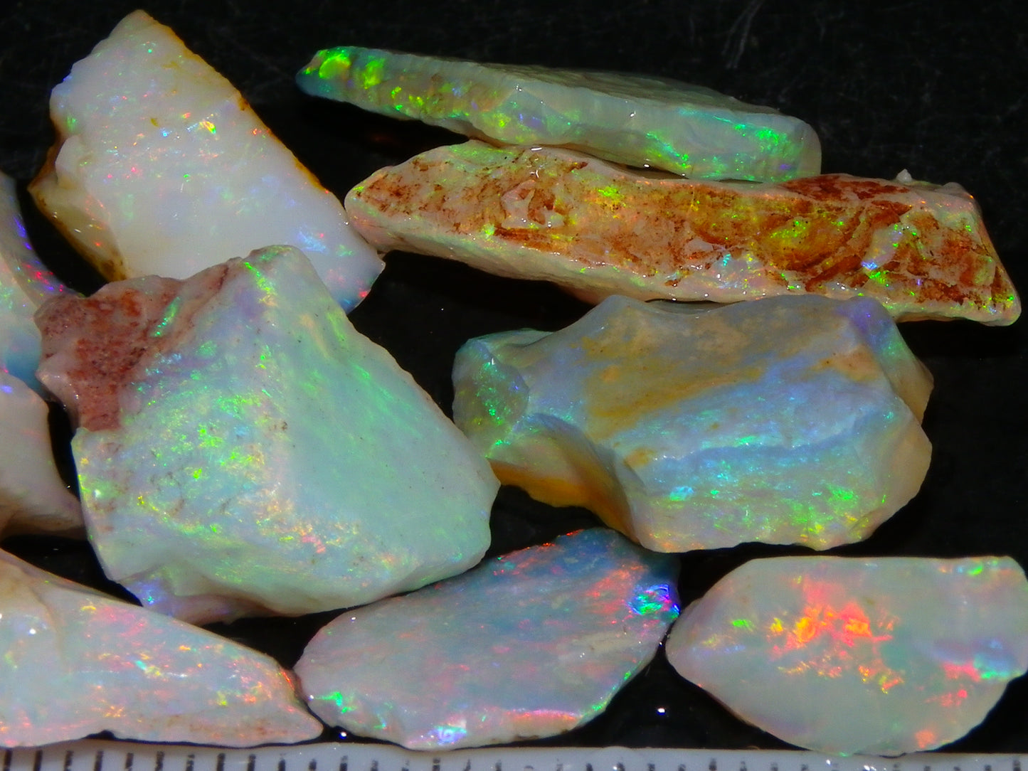 Nice Quality Coober Pedy Opal Rough Parcel 49.4cts Australia Multicolour Fires