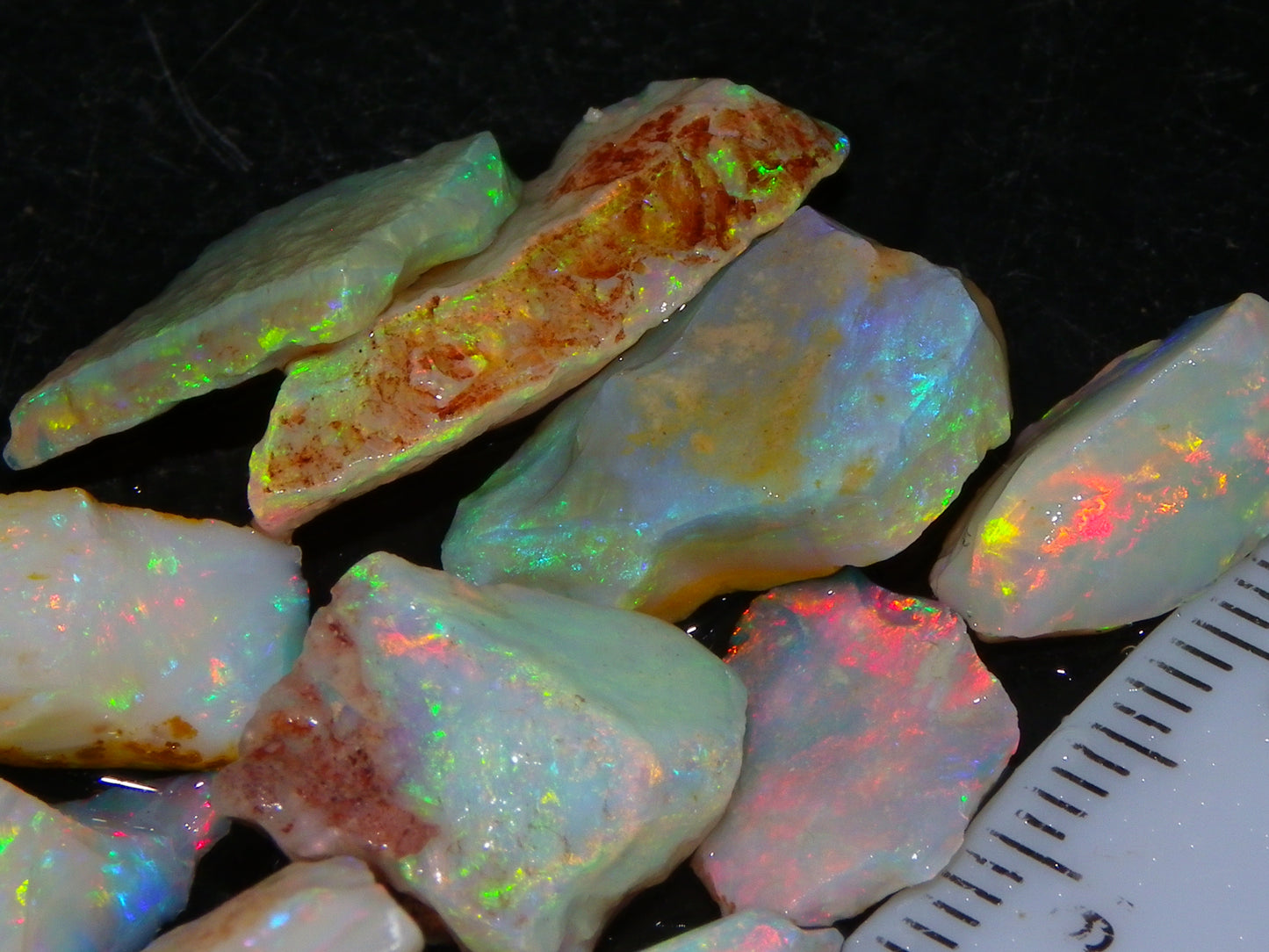 Nice Quality Coober Pedy Opal Rough Parcel 49.4cts Australia Multicolour Fires