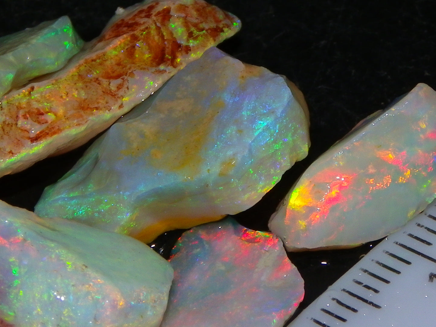 Nice Quality Coober Pedy Opal Rough Parcel 49.4cts Australia Multicolour Fires