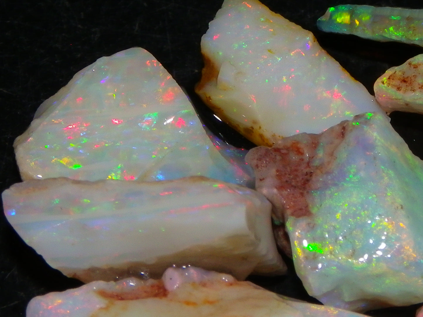 Nice Quality Coober Pedy Opal Rough Parcel 49.4cts Australia Multicolour Fires