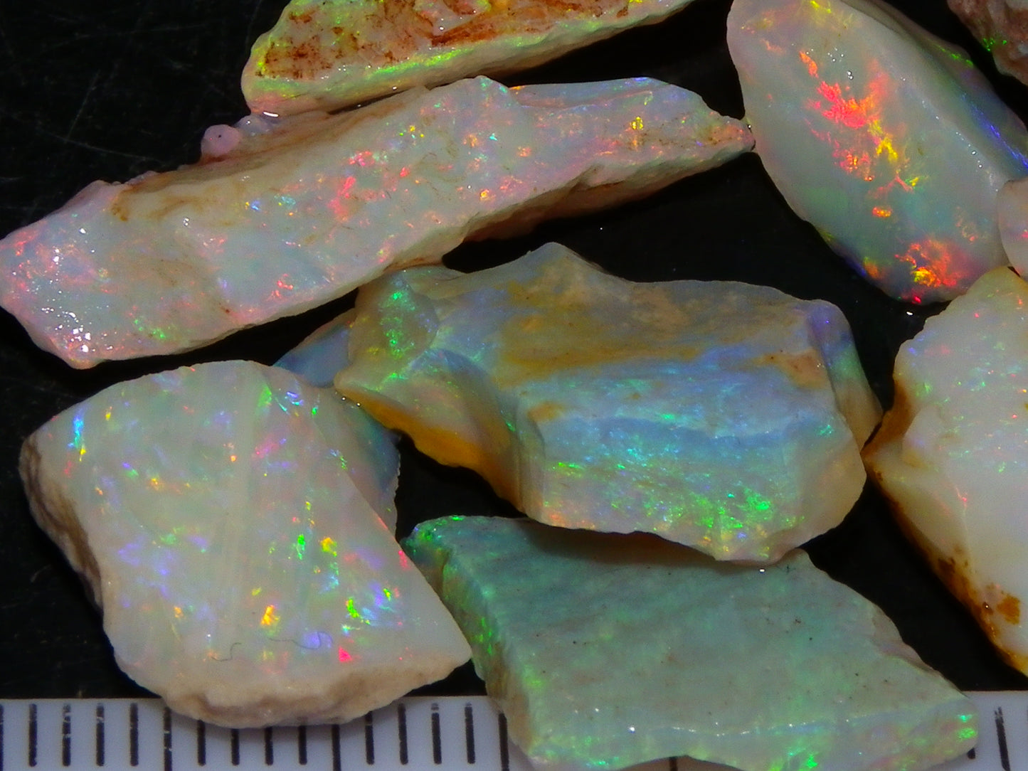 Nice Quality Coober Pedy Opal Rough Parcel 49.4cts Australia Multicolour Fires