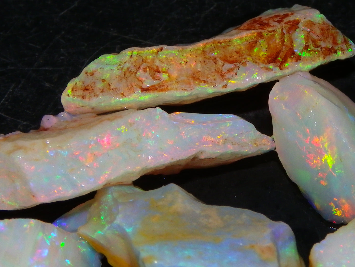 Nice Quality Coober Pedy Opal Rough Parcel 49.4cts Australia Multicolour Fires