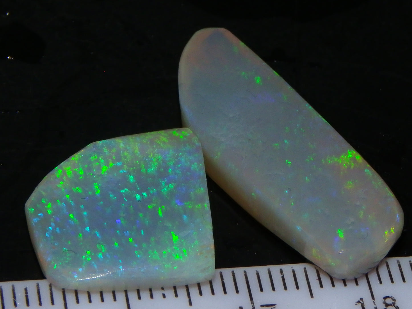 2 Gem Opal Rubs/Rough Preforms 19.8cts Mintabie Australia Multiclour Fire Crystal :)