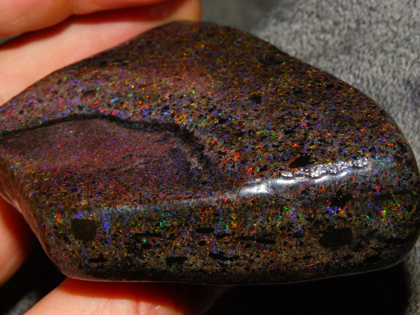Huge 963cts Andamooka Opal Treated/Polished Specimen Multicolour Fires :)