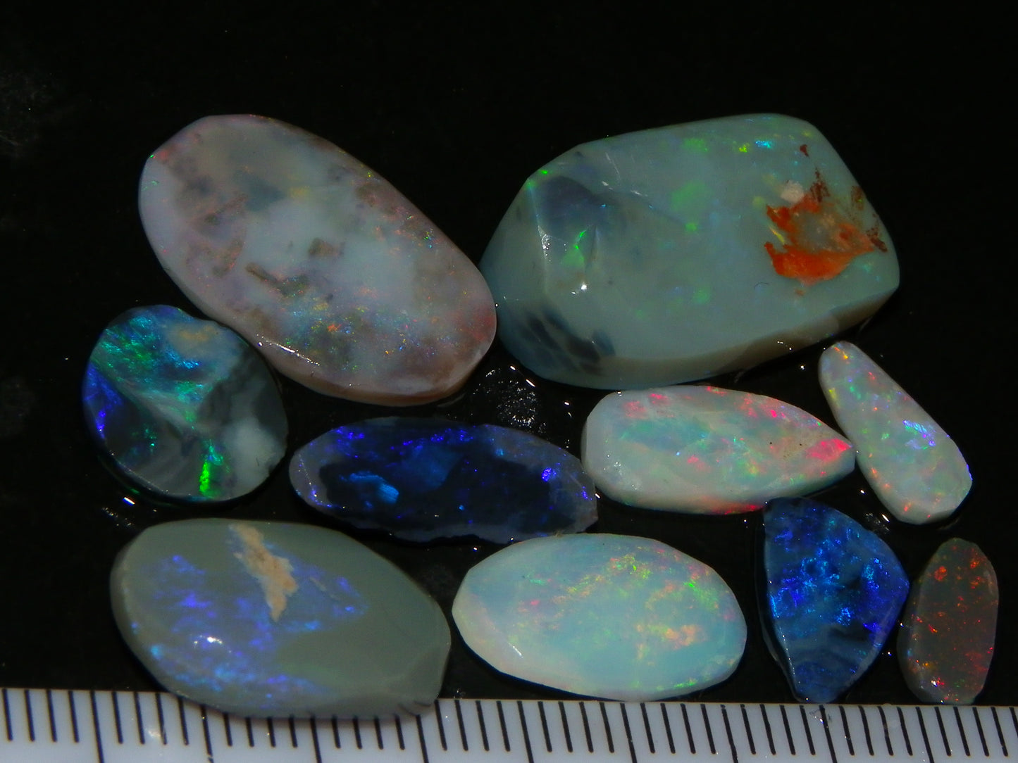 Nice Rubbed/Rough Lightning Ridge Opals 32.6cts Some Fires Pink/Blues :) Au