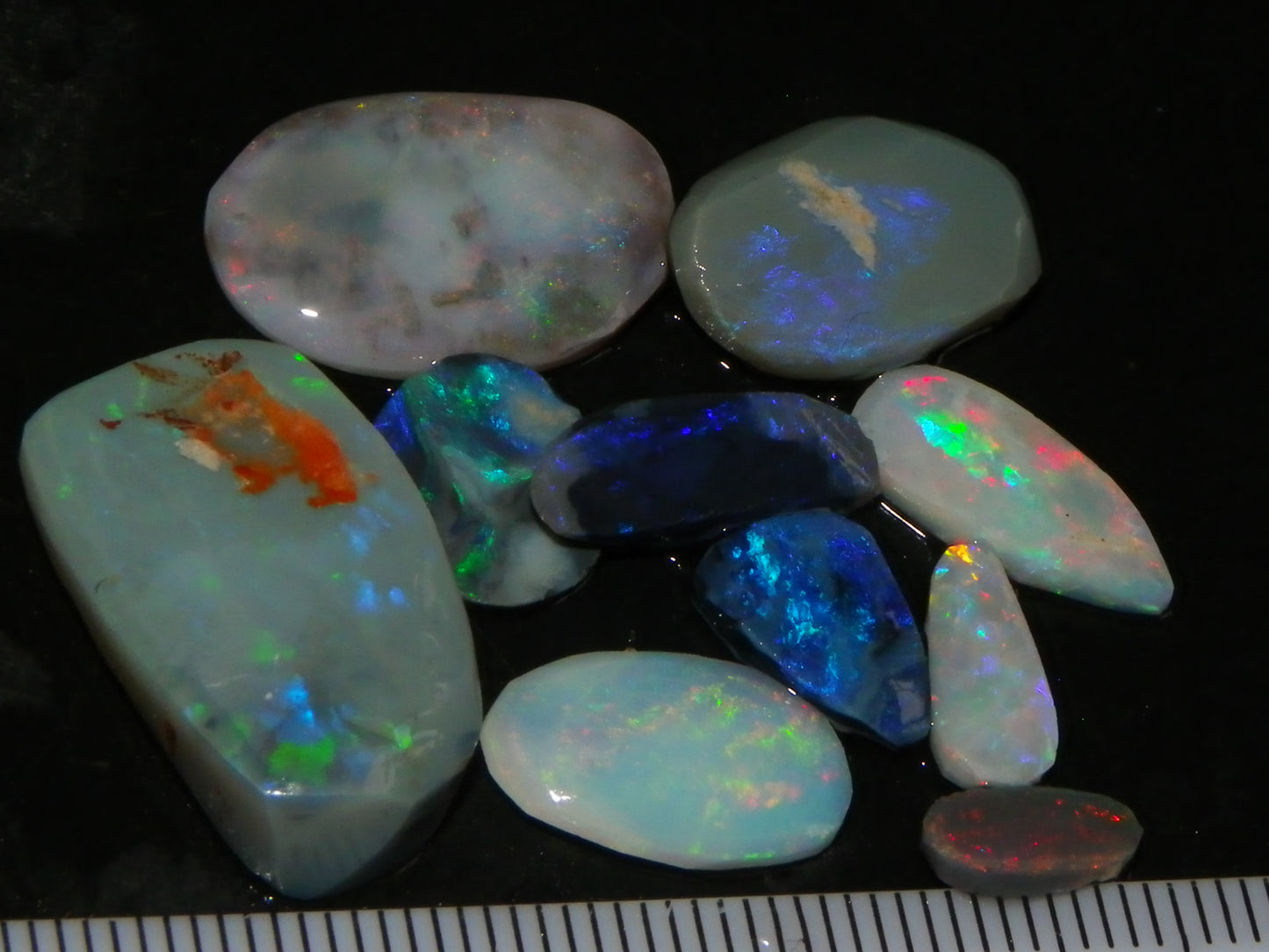 Nice Rubbed/Rough Lightning Ridge Opals 32.6cts Some Fires Pink/Blues :) Au