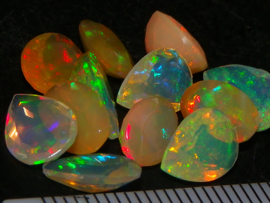 Nice Faceted Welo Crystal Opals 8.53cts Oval/Pear Crystal/Amber Base Fires :)