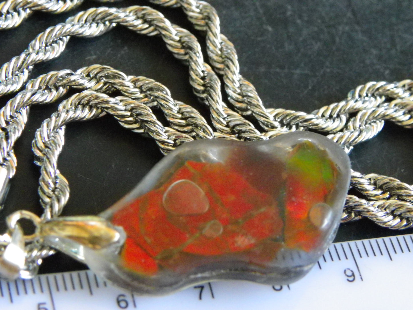 Nice Ammolite Double sided Pendant 24cts +Titanium rope Chain Red/Gold Colours Canada